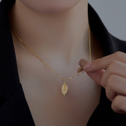 Radiant Refined Leaf Pendant Necklace