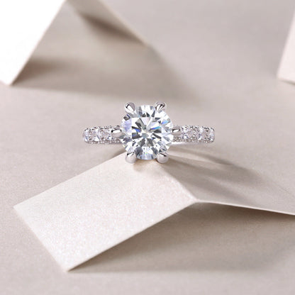 Brilliant 8.0MM Moissanite Engagement Ring

