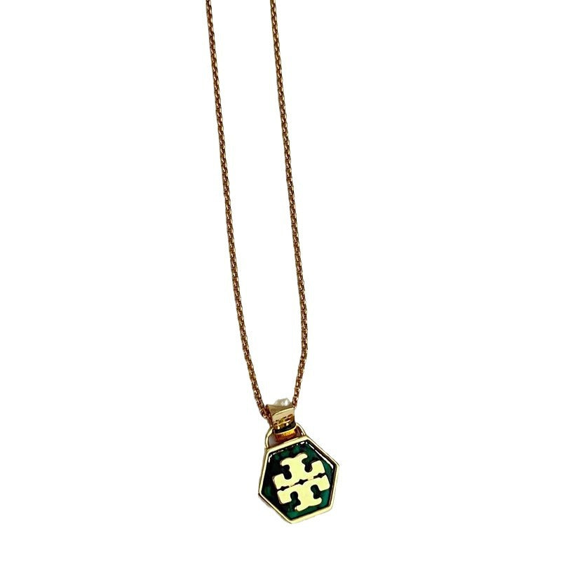 Gold Chain Necklace with Hexagon Charm

