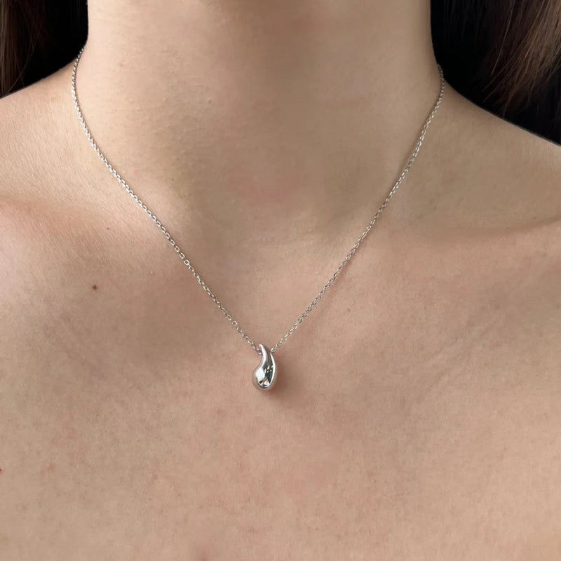 Smooth Tear Drop Charm Necklace

