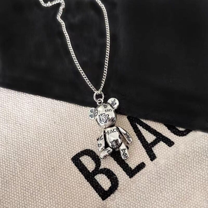 Unique Bear Theme Necklace
