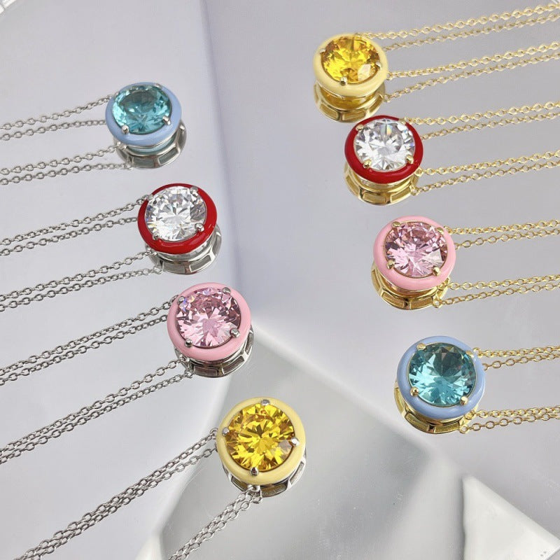 Modern Halo Necklace with a Sparkling Center Stone

