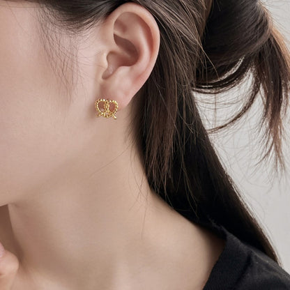 Twisted Heart Design Earrings

