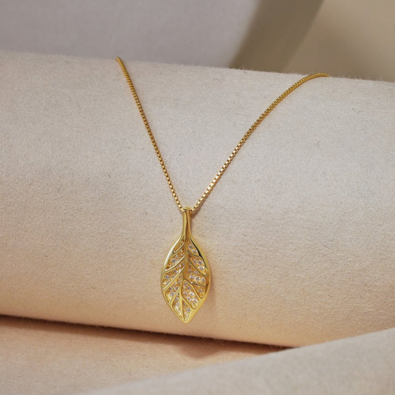Dainty Sterling Silver Zirconia Leaf Charm

