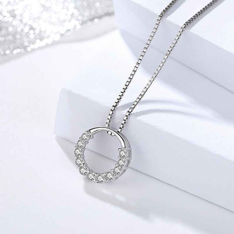 925 sterling silver Sparkling Circle Pendant Necklace