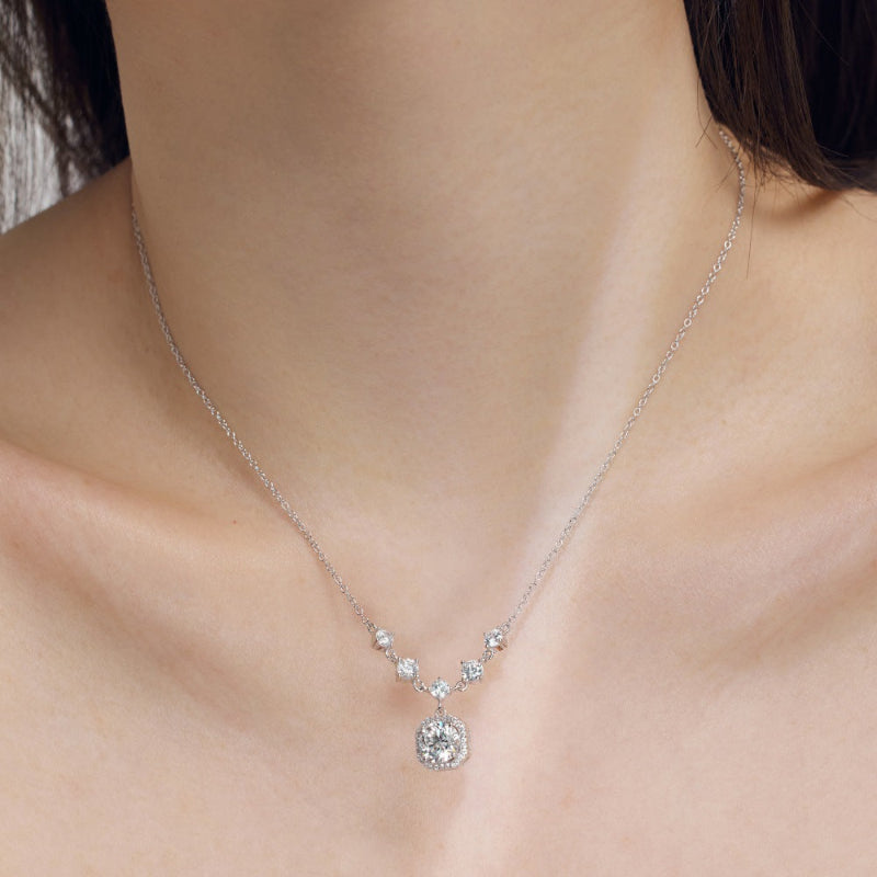 Vintage-Inspired Vibrant Zirconia Pendant