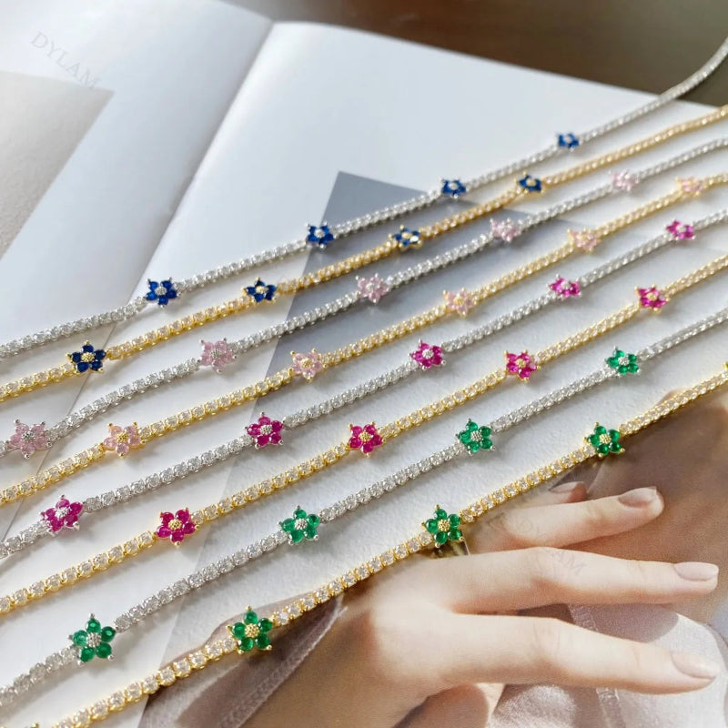 Elegant Daisy Design Tennis Chain with Green Stones

