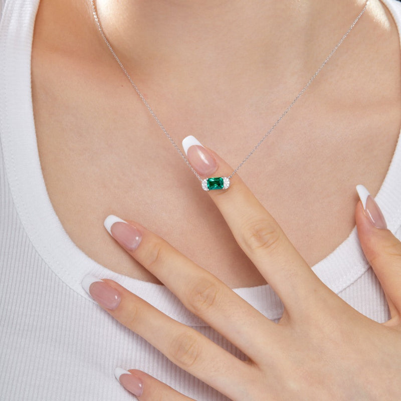 Minimalist Silver Chain with Pavé Accents


