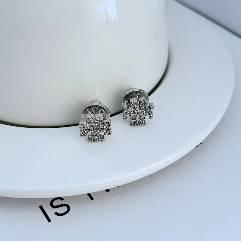 Tory Burch Kira 18K Gold-Plated Pave Stud Earrings – JIMMY  display picture 3