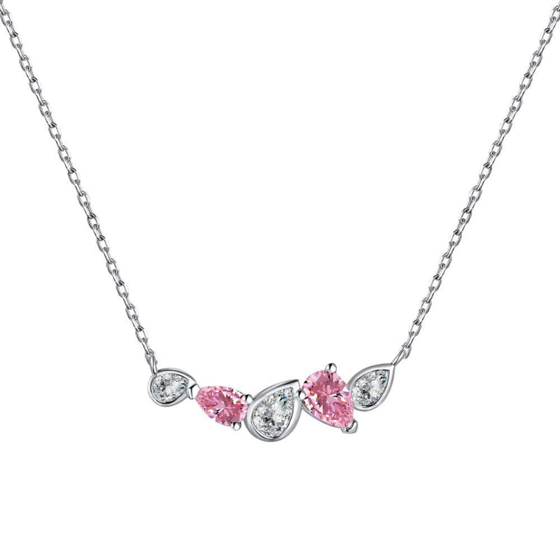 Stylish Sophisticated Heart Pendant Necklace