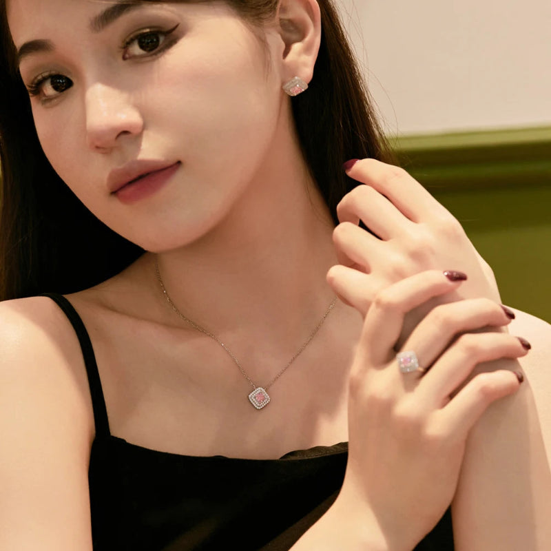 Whimsical Wonderful Zirconia Necklace