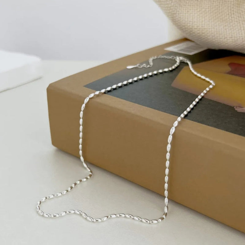 Minimalist Oval Link Chain Necklace

