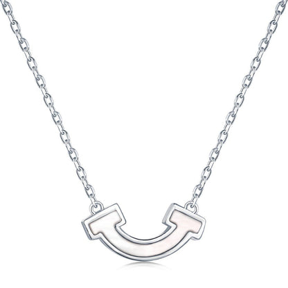 Lustrous Shell Inset Necklace

