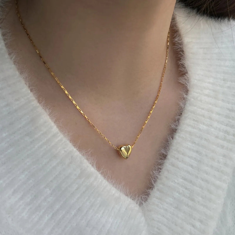 Simple Silver Heart Necklace

