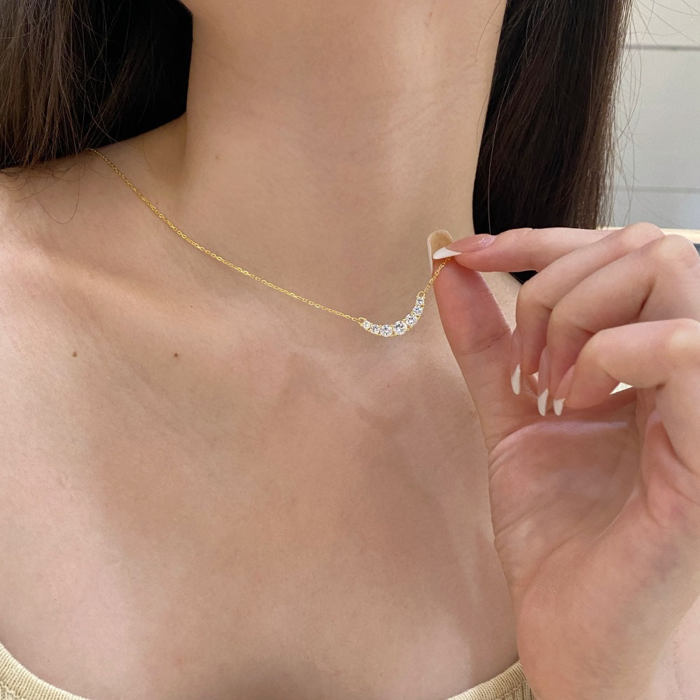 Stylish Zirconia Link Necklace