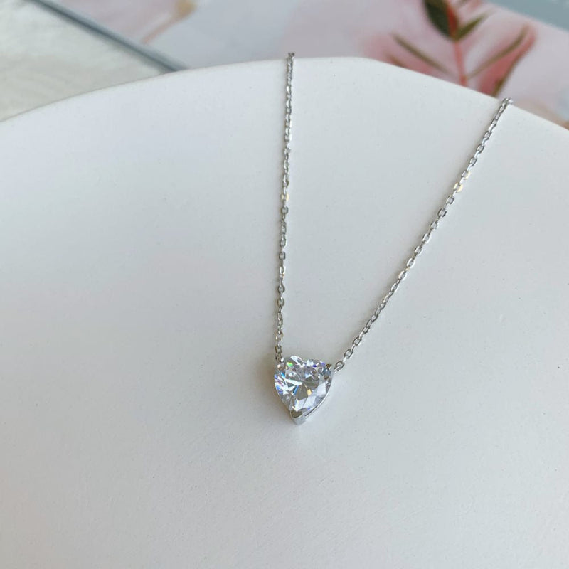 Luxurious Rhodium Heart Jewelry