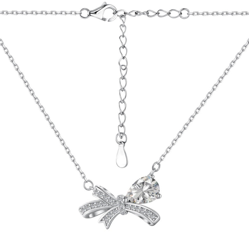 Exquisite Heart Pendant Set