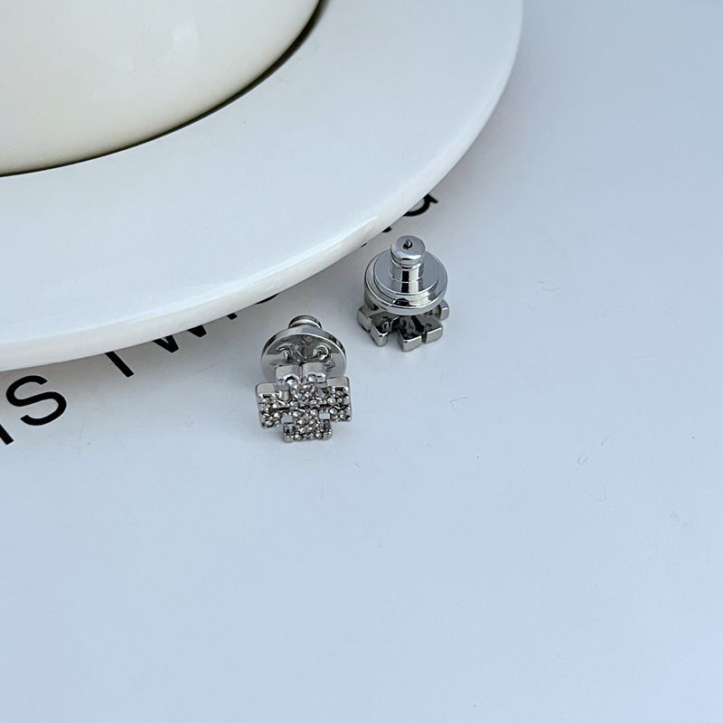 Vintage-Inspired Kira Pave Stud Earrings