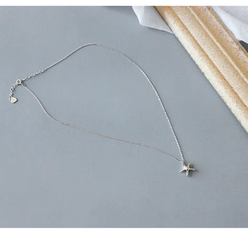 14k Gold Starfish Pendant