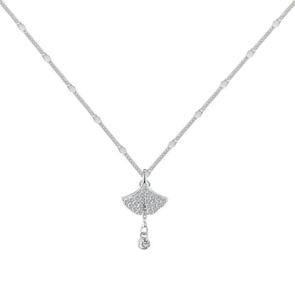 Feminine Ginkgo Leaf Design

