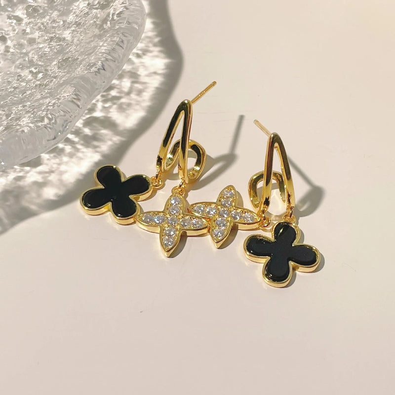 Contrast Clover Dangle Earrings

