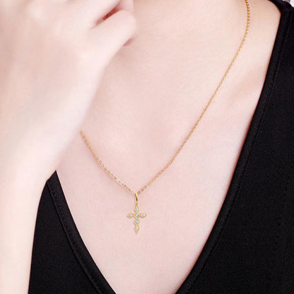 Classic Moissanite Cross Pendant Necklace (Gold)

