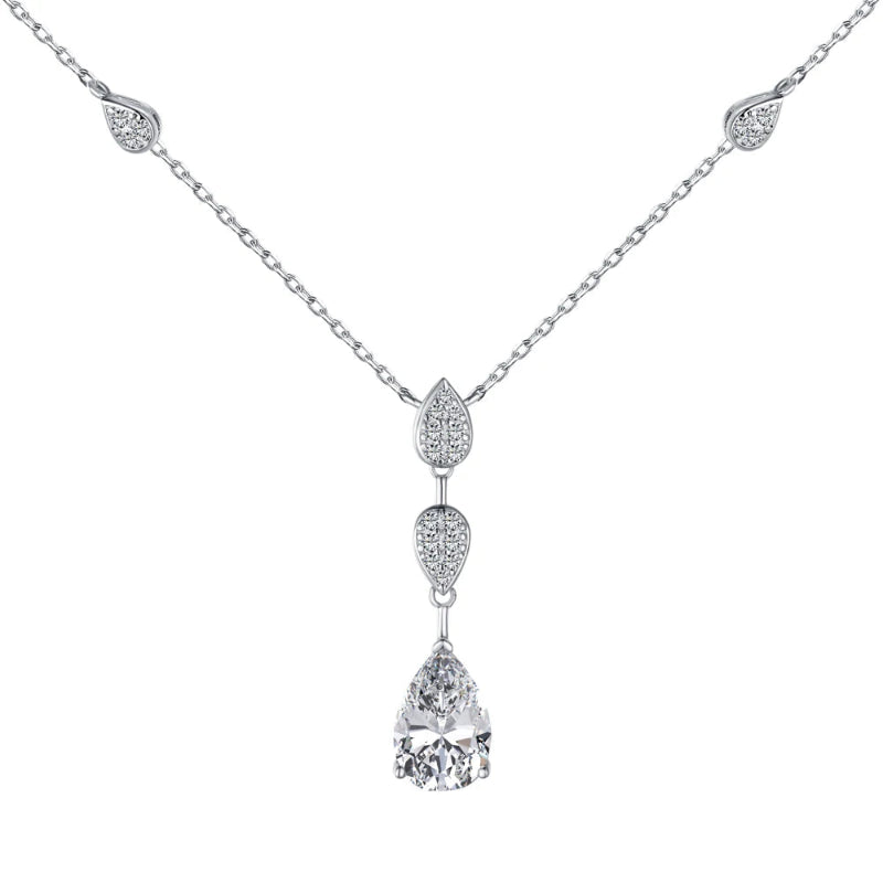 Modern Pendant Necklaces