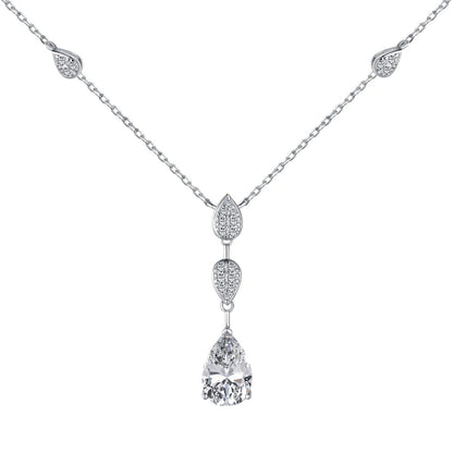 Modern Pendant Necklaces