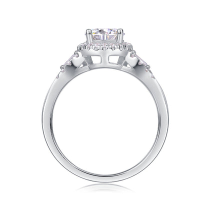 Round Moissanite Center Stone Ring (6.5mm/0.26in)

