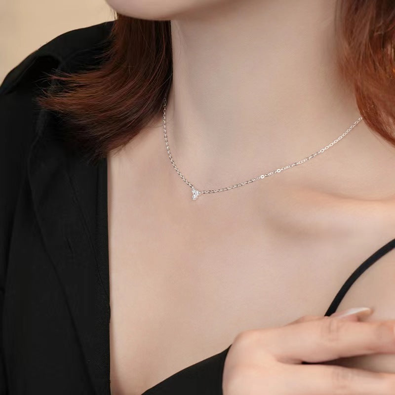 quatrefoil necklace silver 