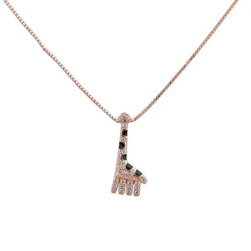 silver giraffe pendant necklace