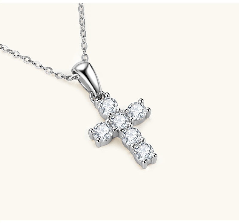 diamond necklace with pendant