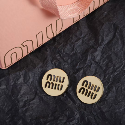 Miu Miu hollow weet elegant earrings