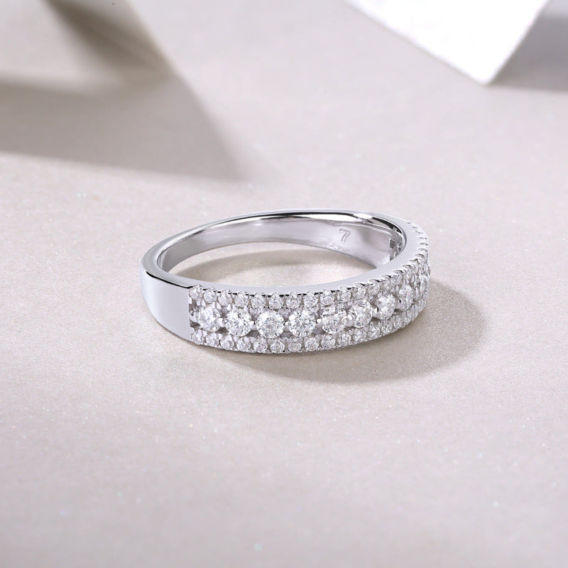 Approximately 2.8 Gram Moissanite Silver Ring

