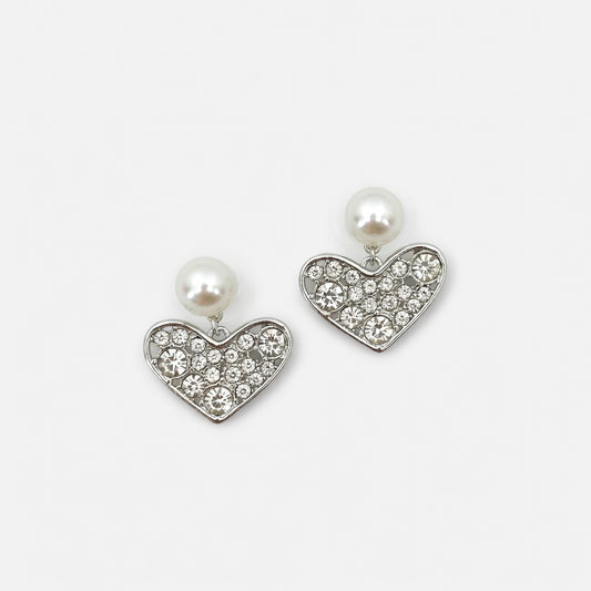 Miu Miu Classic Heart-Shaped Pearl Stud Earrings | White Gold