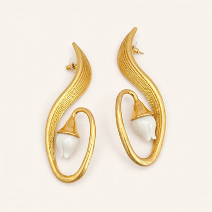 Oscar de la Renta Lily Of The Valley Clip-On Earrings | Gold Plated | 8cm Drop