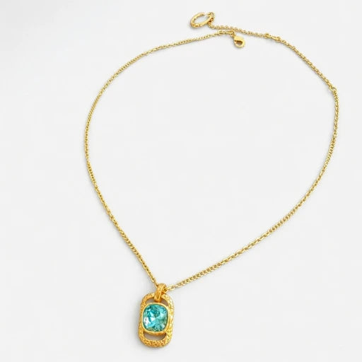 Oscar de la Renta Hammered-Texture Faceted Square Pendant Necklace | Gold Plated | 50cm