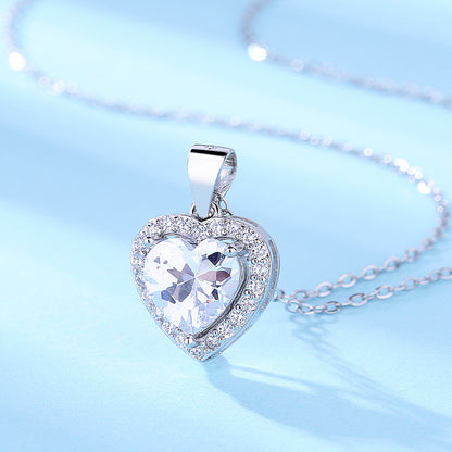 heart solitaire necklace white gold