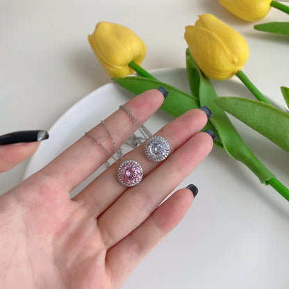 round diamond necklace pendant