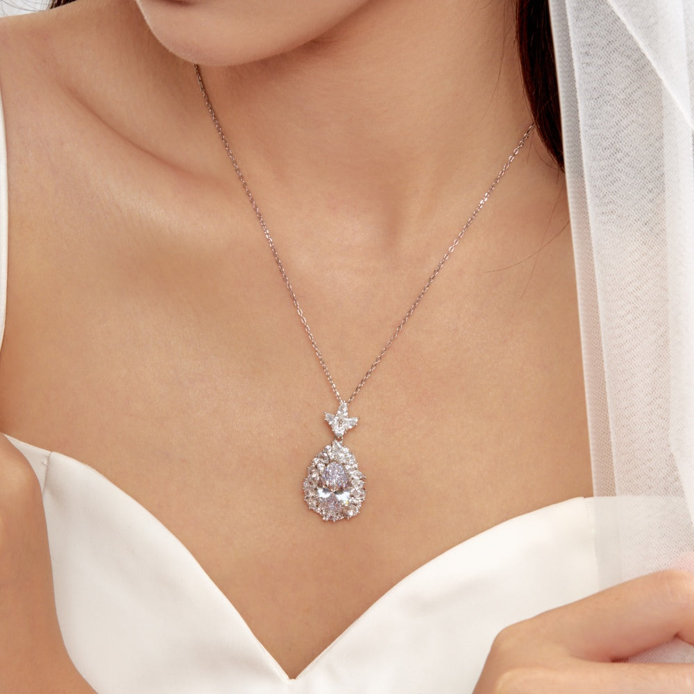pear diamond necklace gift