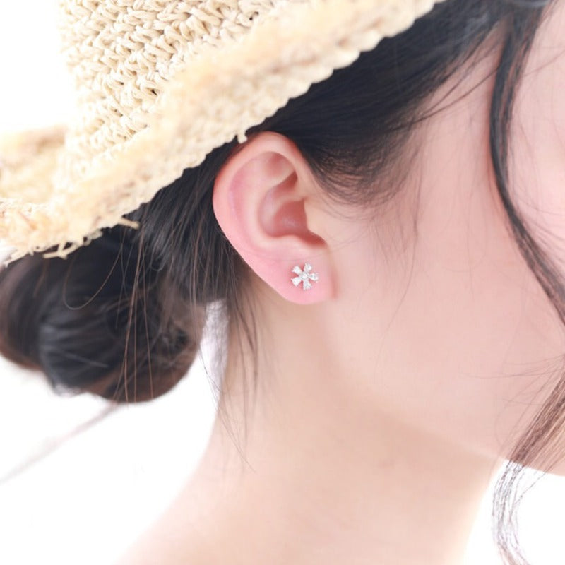 flower stud earrings silver
