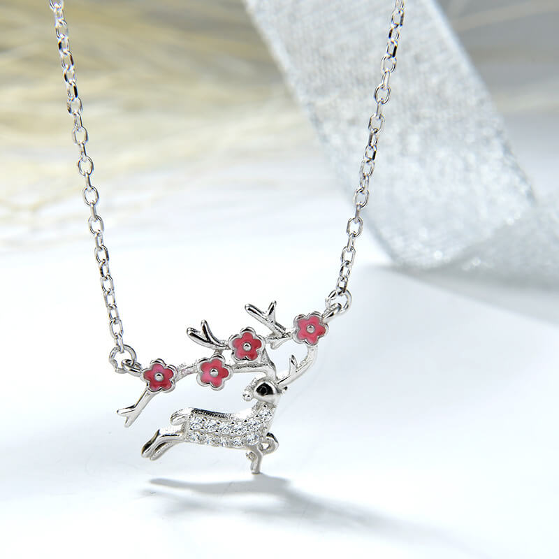 reindeer necklace for christmas