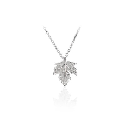 maple leaf pendant silver