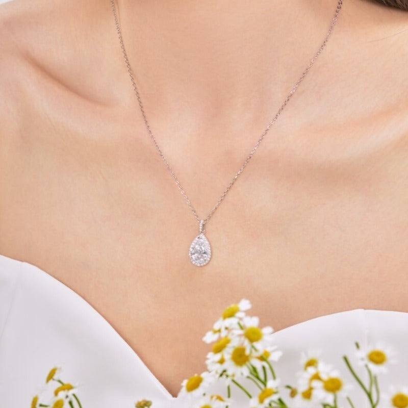 moissanite necklace for women white gold