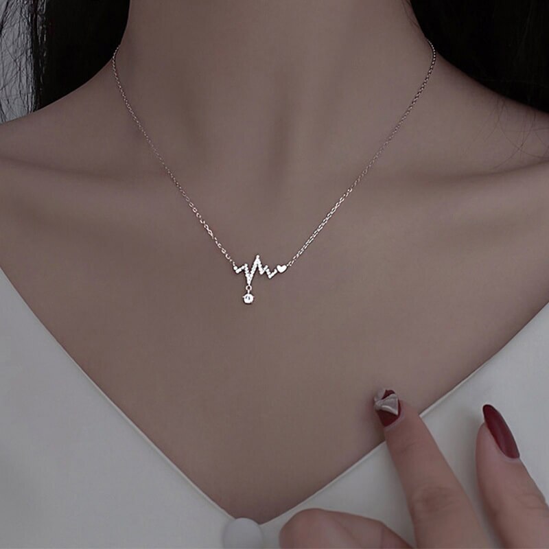 flat diamond heart necklace