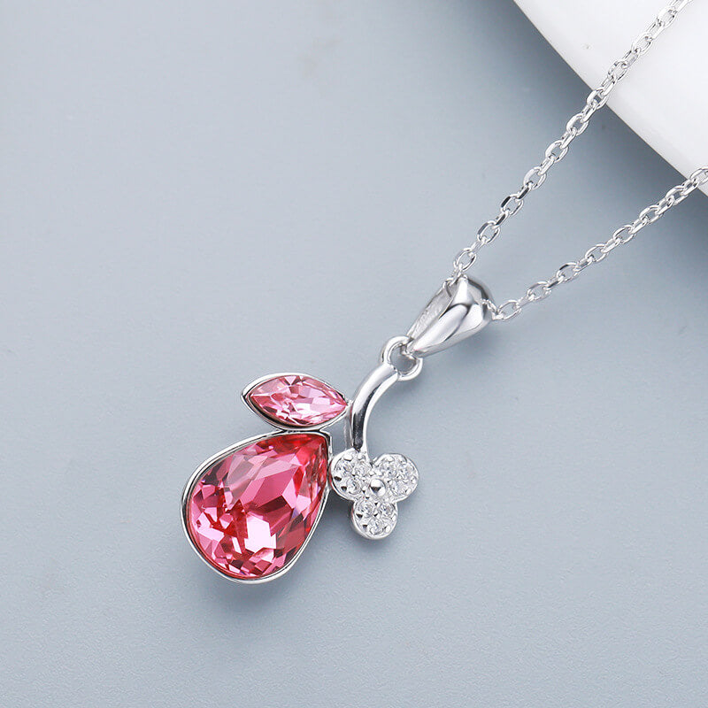 red diamond flower pendant