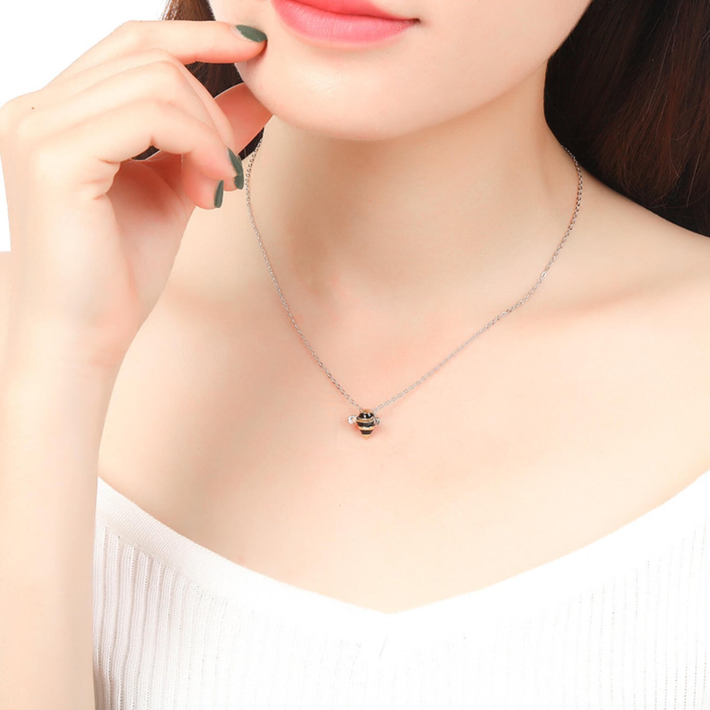 s925 bee necklace