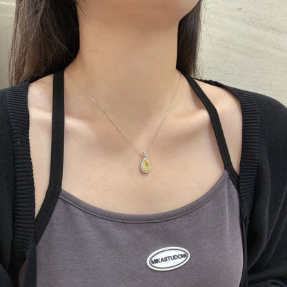 pear shaped diamond necklace white gold