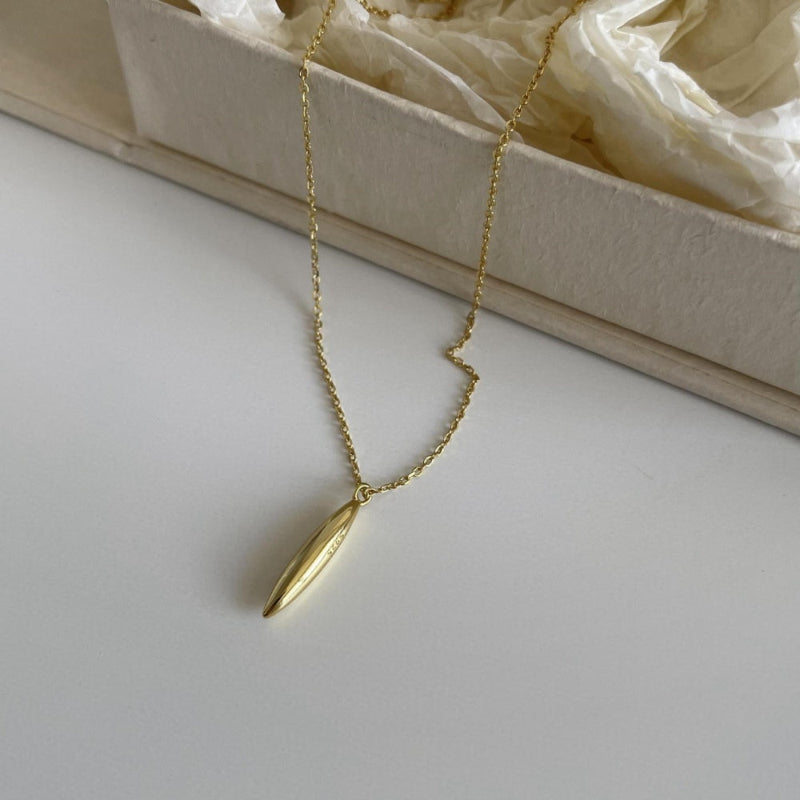 Everyday Gold Bar Necklace

