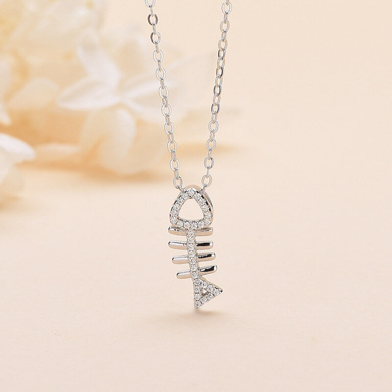Roberto Coin 18K Fishbone Tiny Treasure Necklace Diamond Accent Orr's Jewelers